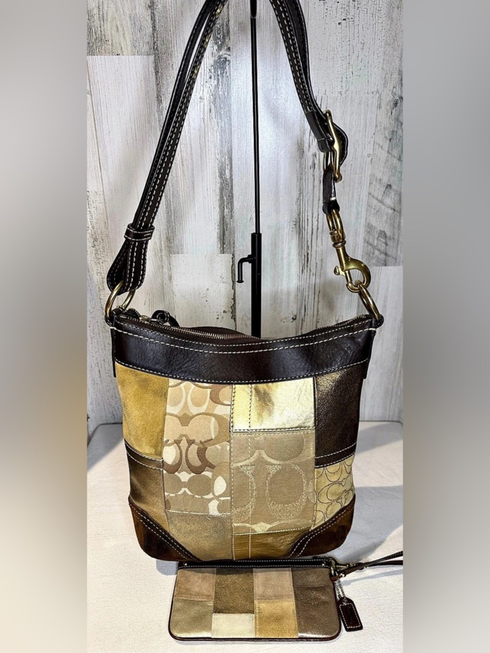 Coach Patchwork Medium Shoulder Crossbody 2007 Holiday Collection W/ Wristlet - Picture 2 of 11